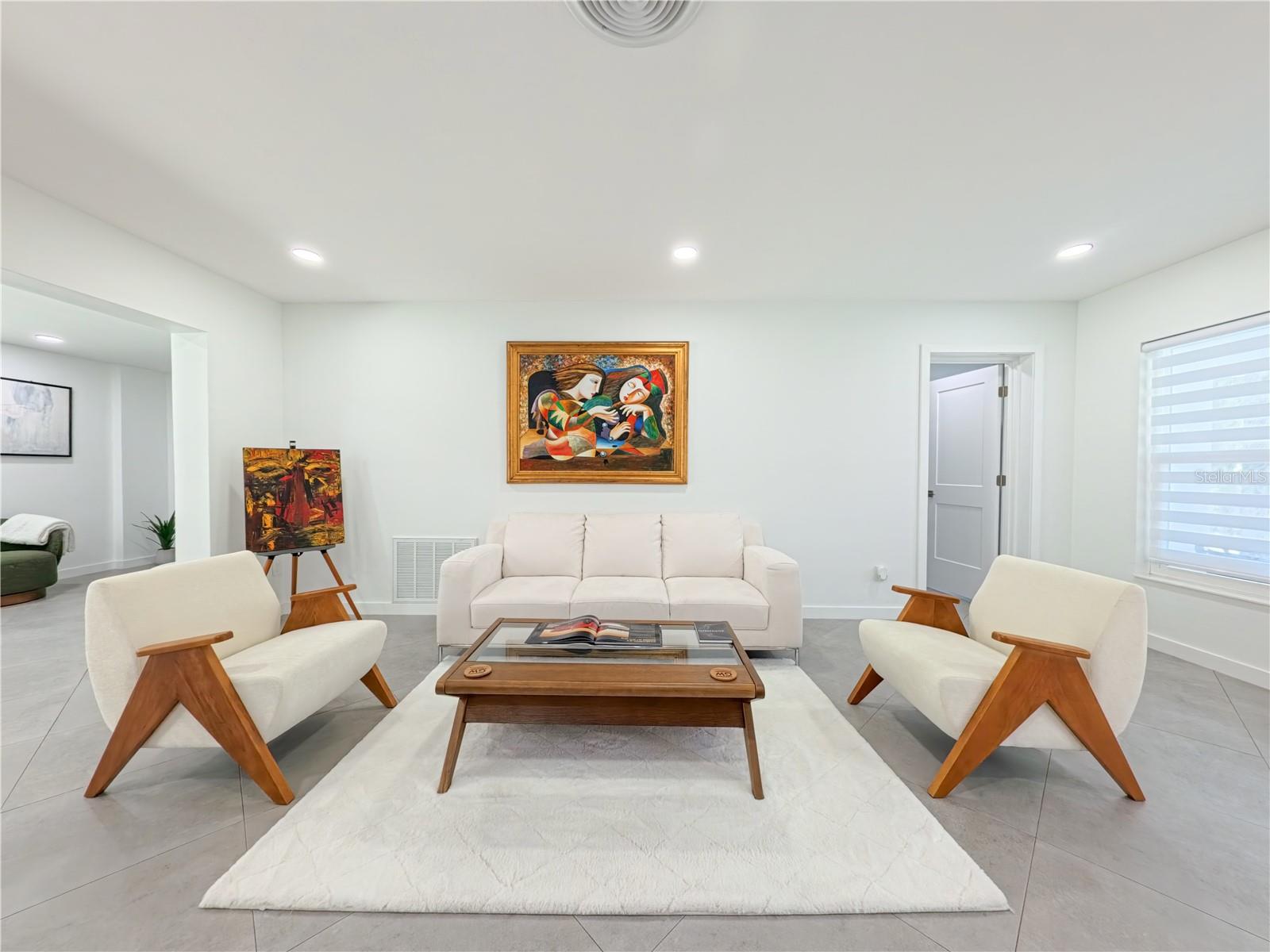 PALM TERRACE - Residential