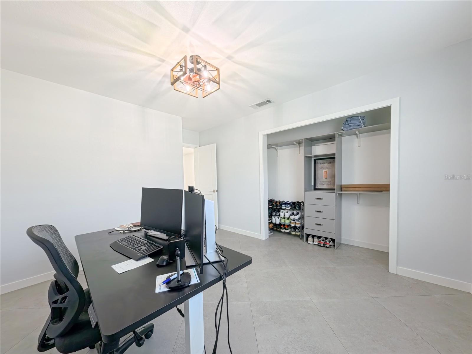 PALM TERRACE - Residential