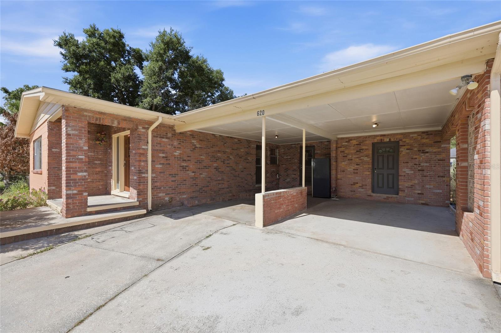 LANCASTER SHORES SUB - Residential