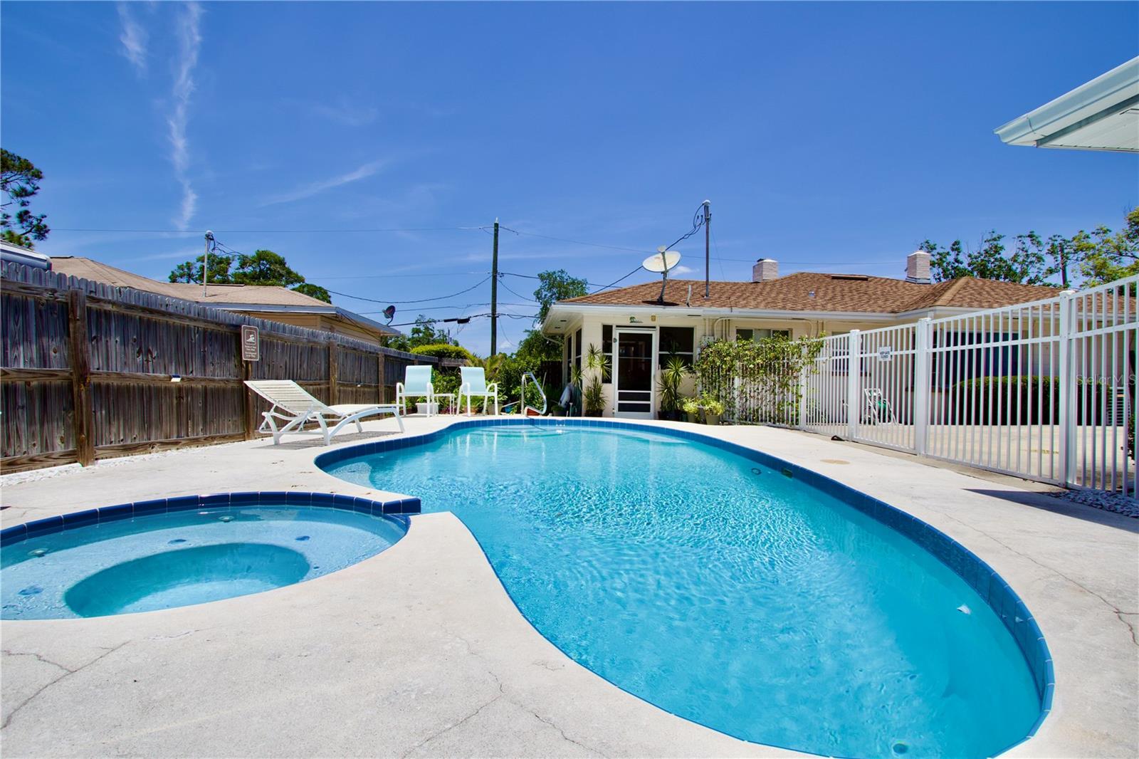 NORTH SHORE PARK - Residential