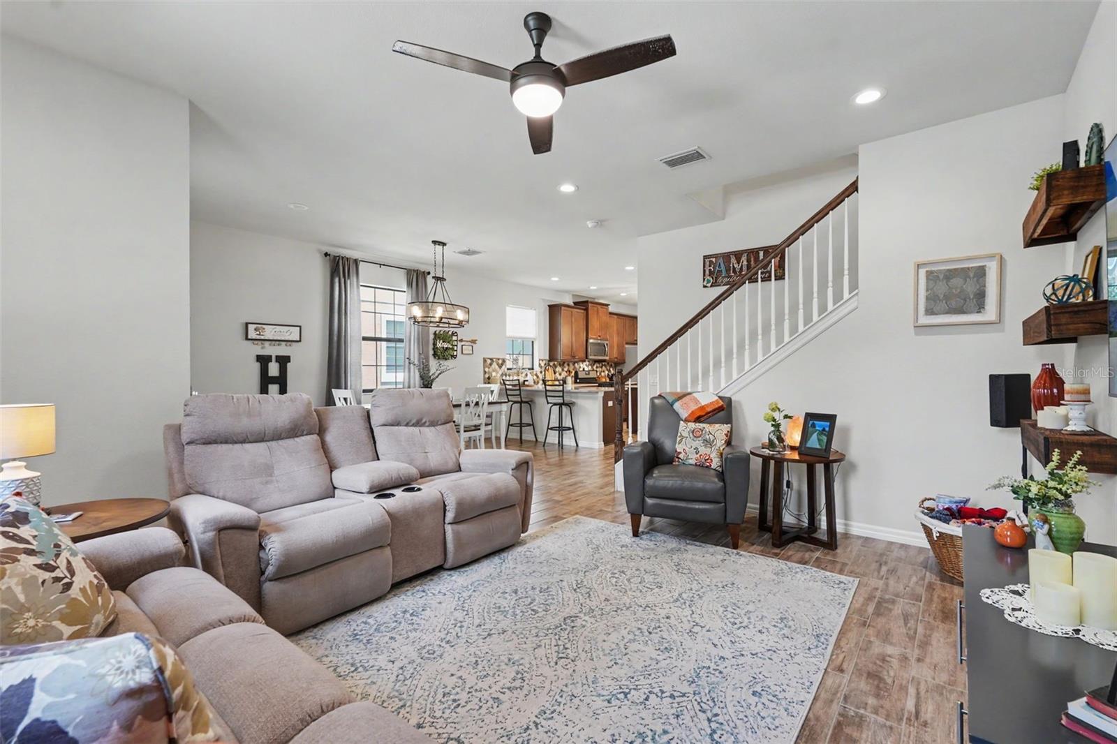 FIISHHAWK RANCH WEST - Residential