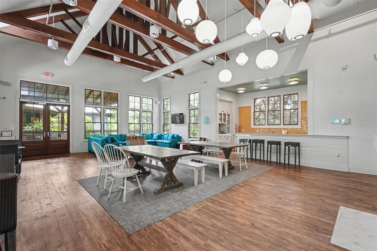 FIISHHAWK RANCH WEST - Residential