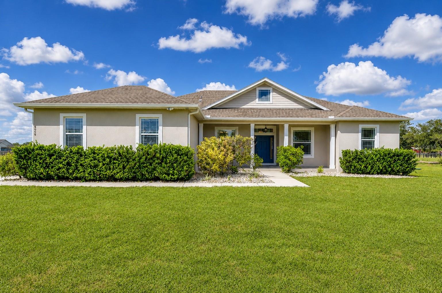 MCINTOSH ESTATES WEST - Residential