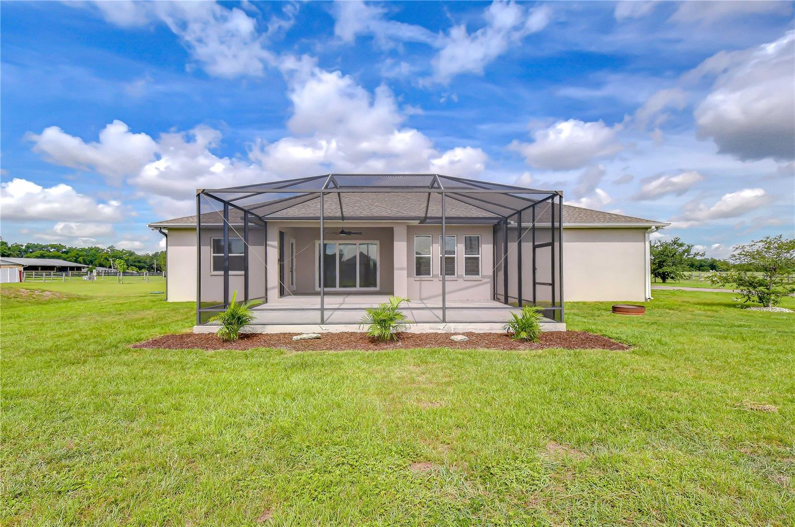 MCINTOSH ESTATES WEST - Residential