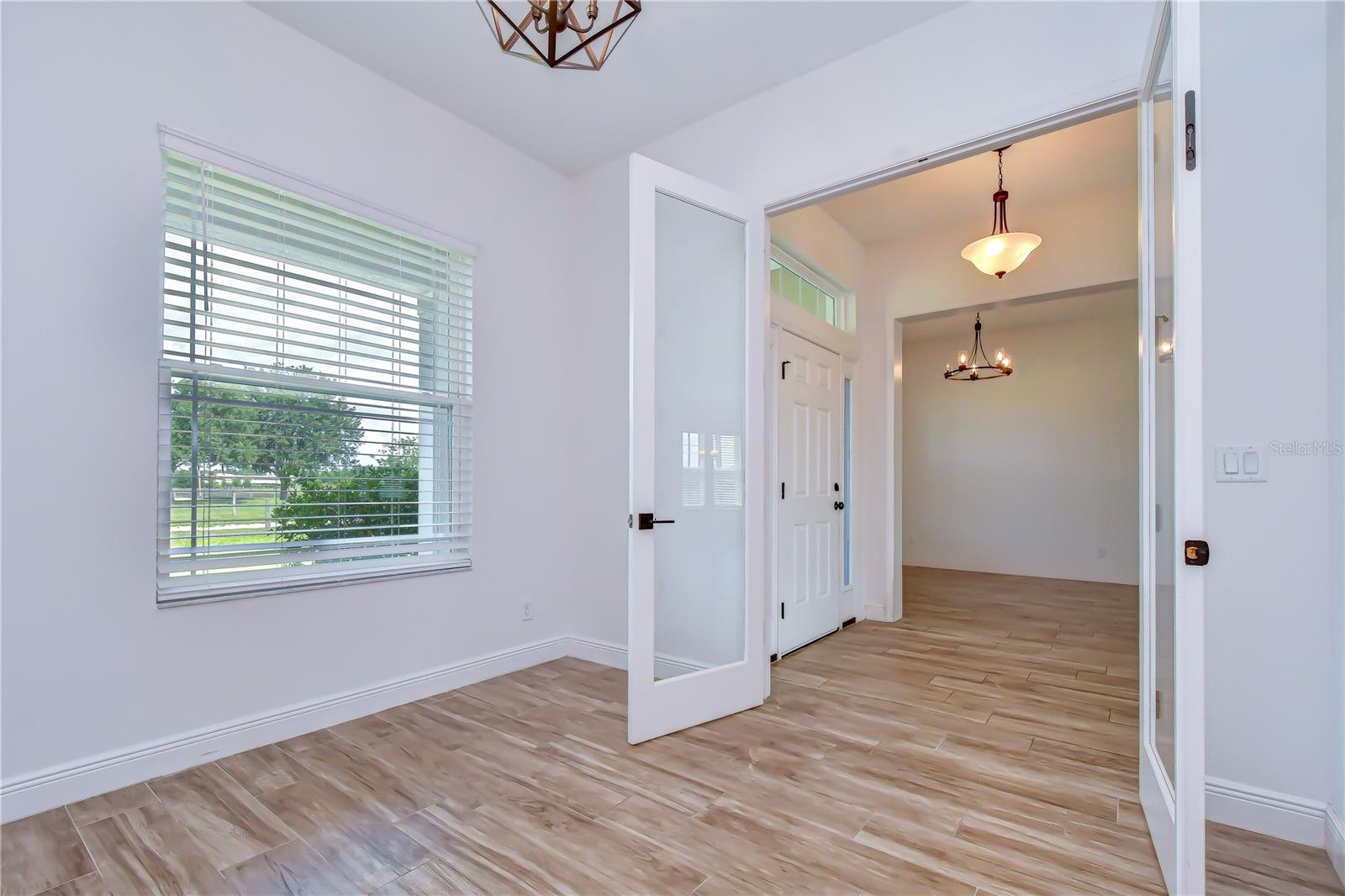 MCINTOSH ESTATES WEST - Residential