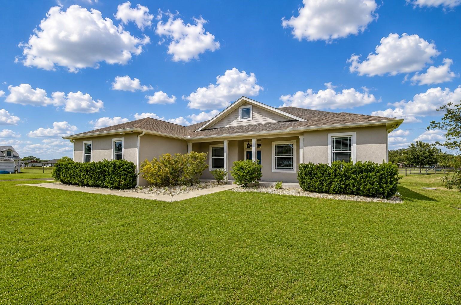 MCINTOSH ESTATES WEST - Residential
