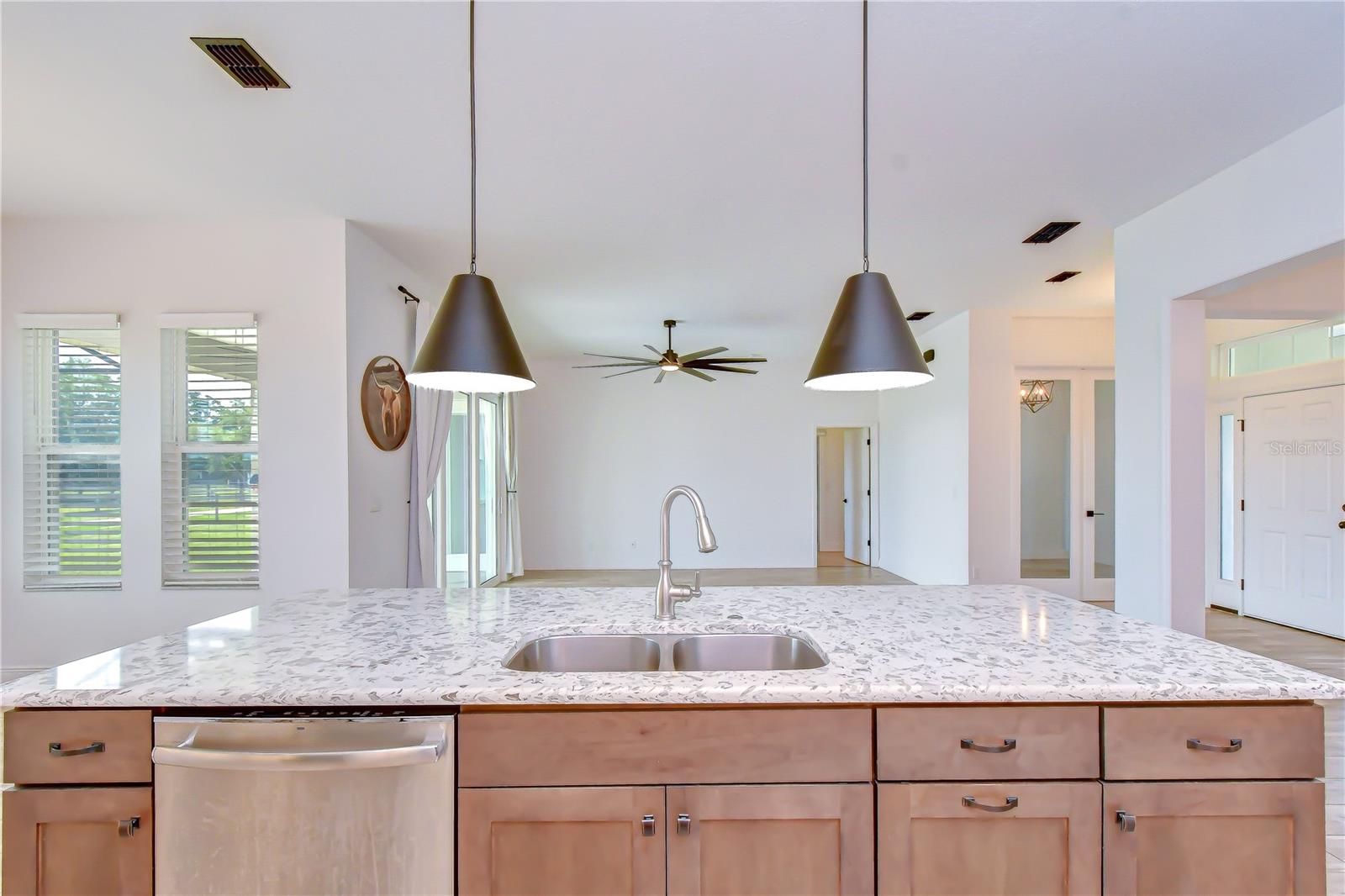 MCINTOSH ESTATES WEST - Residential