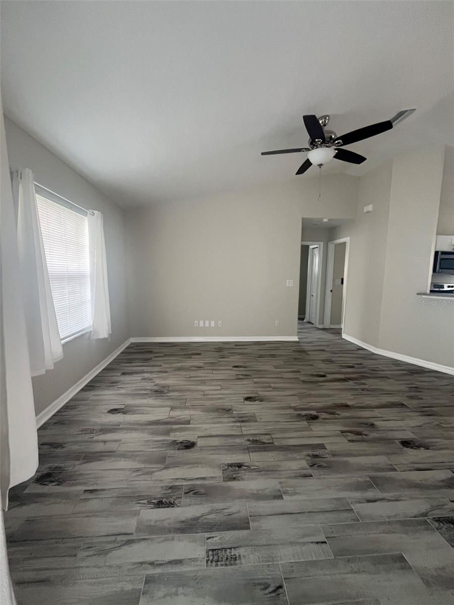 PALM COAST SEC 32 - Residential Lease