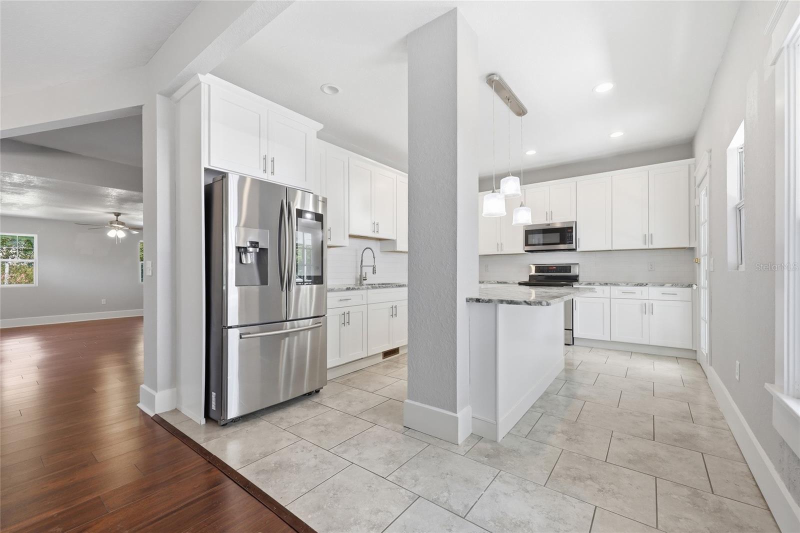 LAKEVIEW SUB - Residential