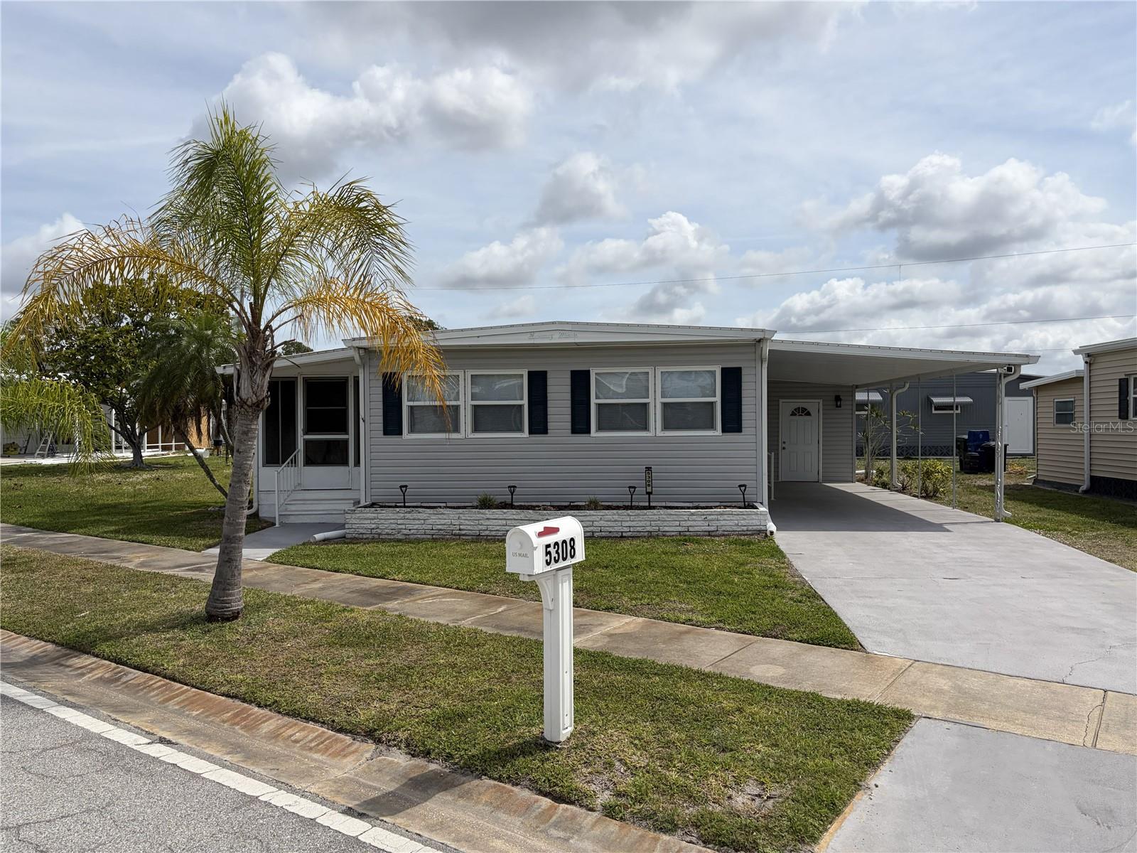 TRI-PAR ESTATES - Residential