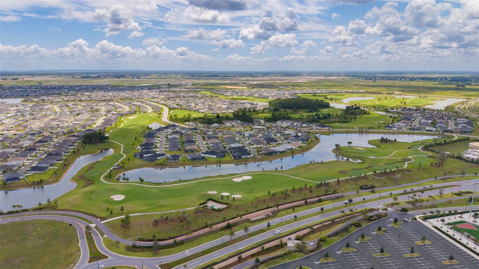 VILLAGE/FENNEY UN #8 - Residential