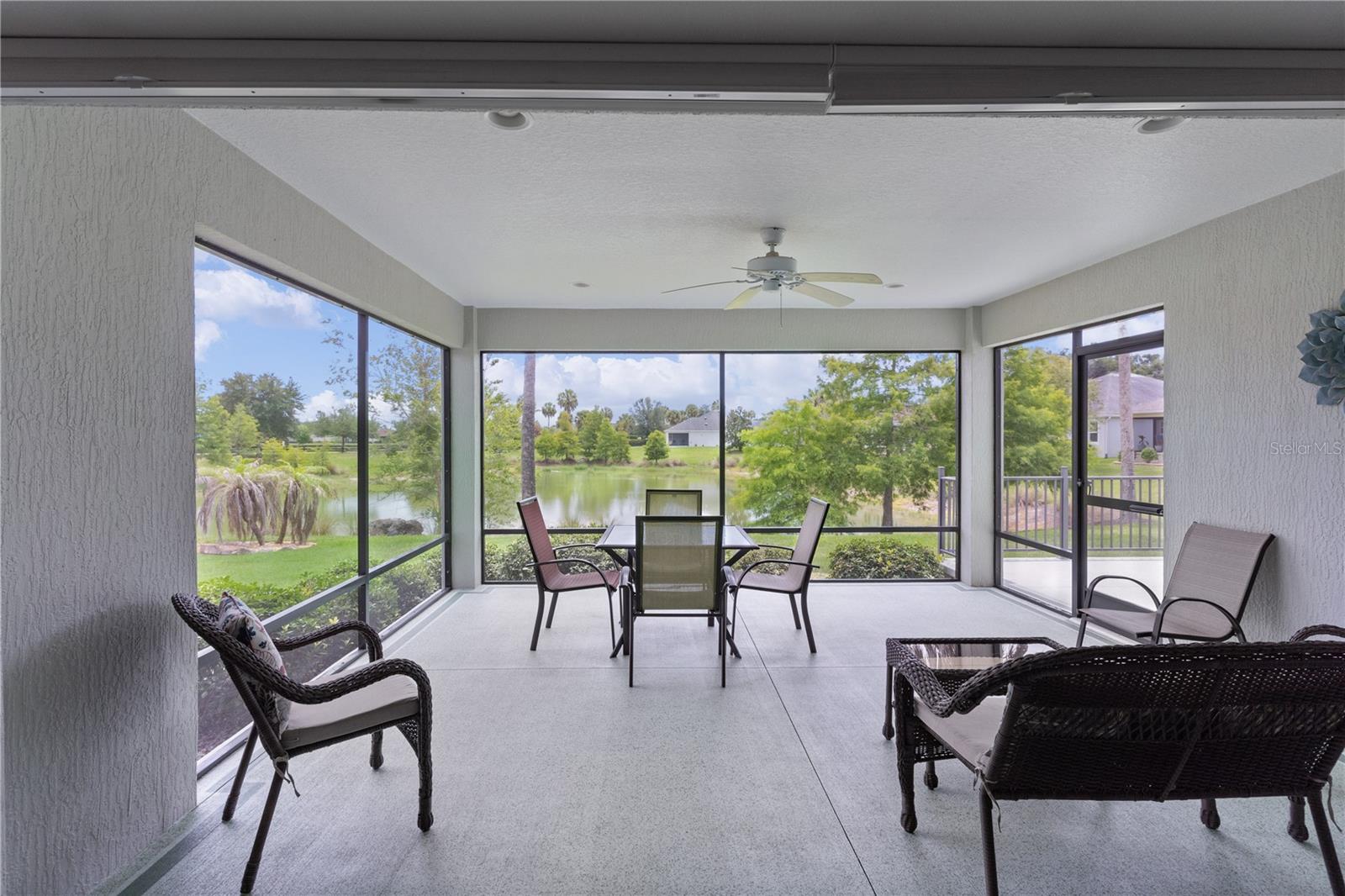 VILLAGE/FENNEY UN #8 - Residential