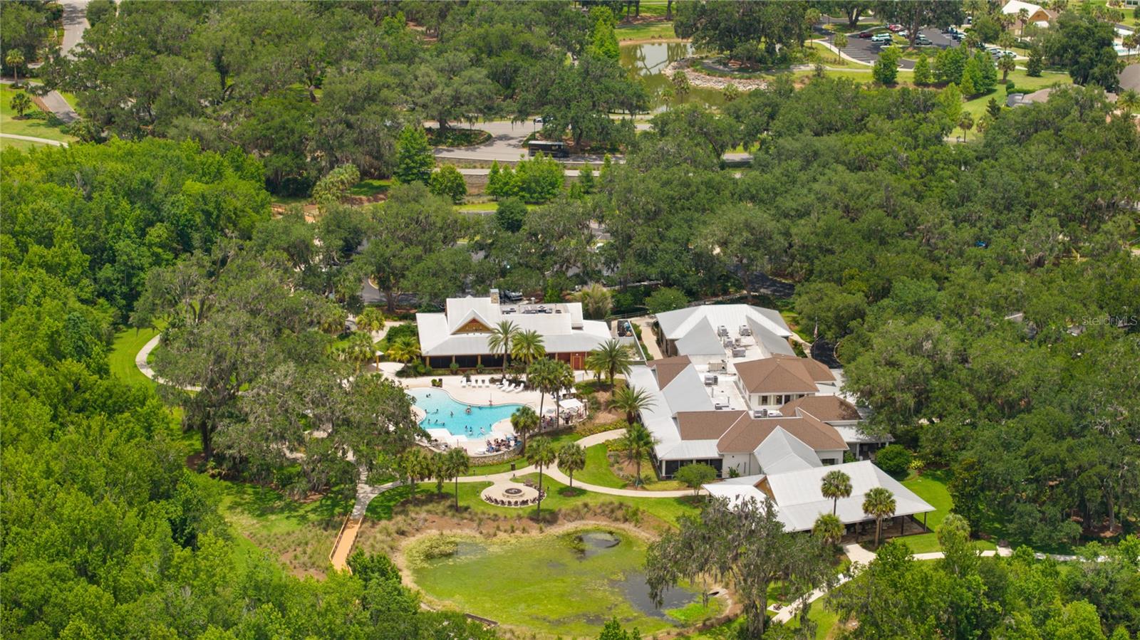 VILLAGE/FENNEY UN #8 - Residential