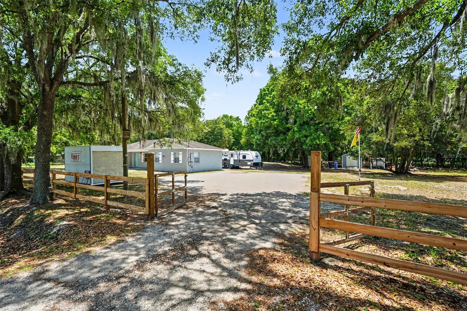 UNPLATTED - Residential