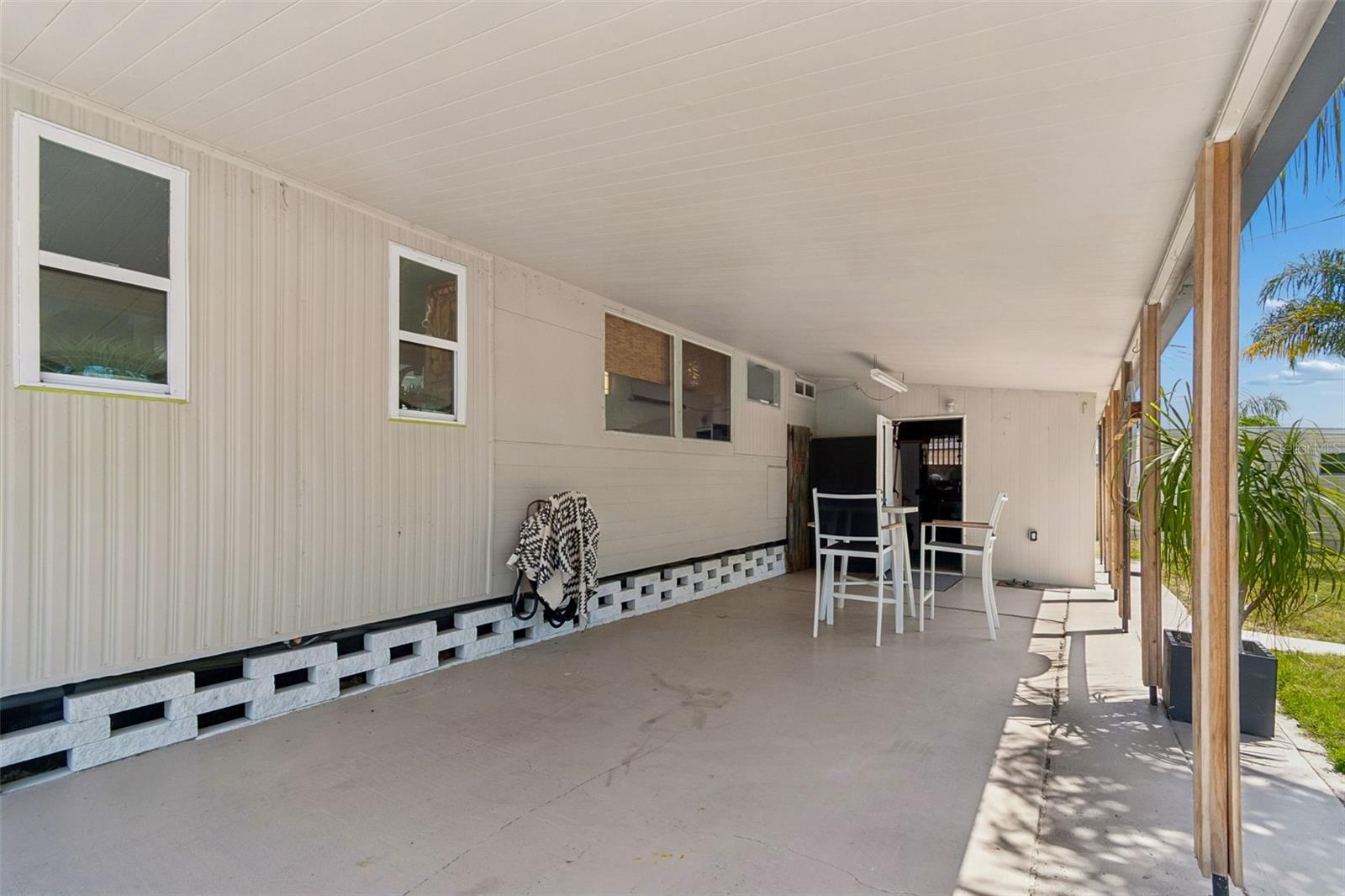 TOWN & COUNTRY M/H PARK UNREC - Residential