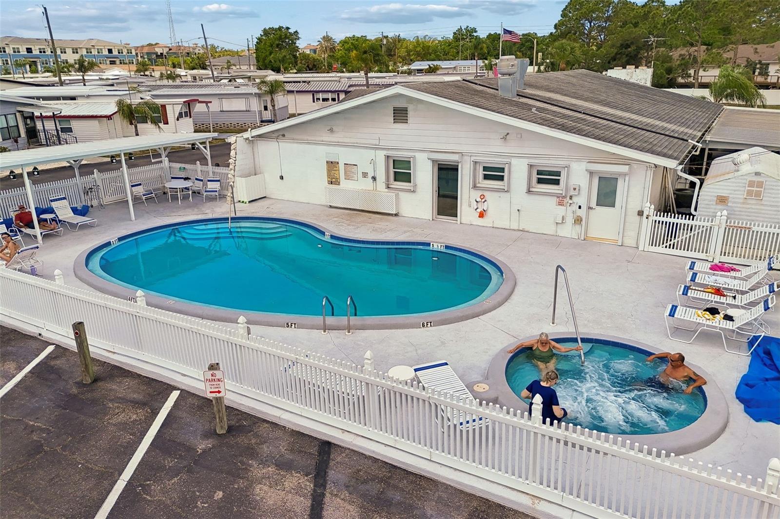 TOWN & COUNTRY M/H PARK UNREC - Residential