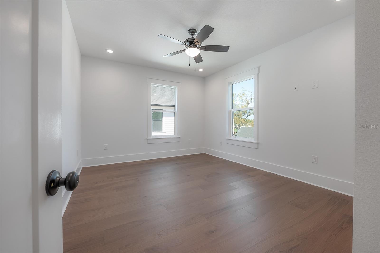 RECORD GROVE - Residential