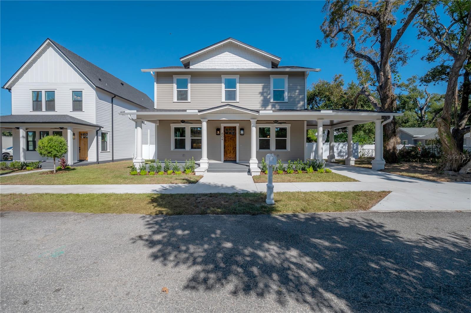 RECORD GROVE - Residential