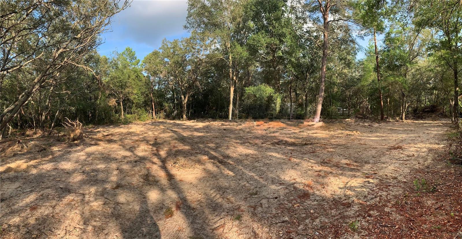 COOPER LAKE HILLS - Land