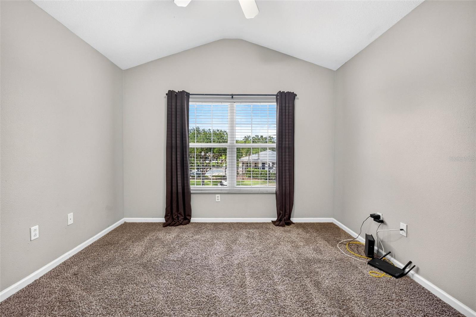 BAY/CYPRESS CRK - Residential