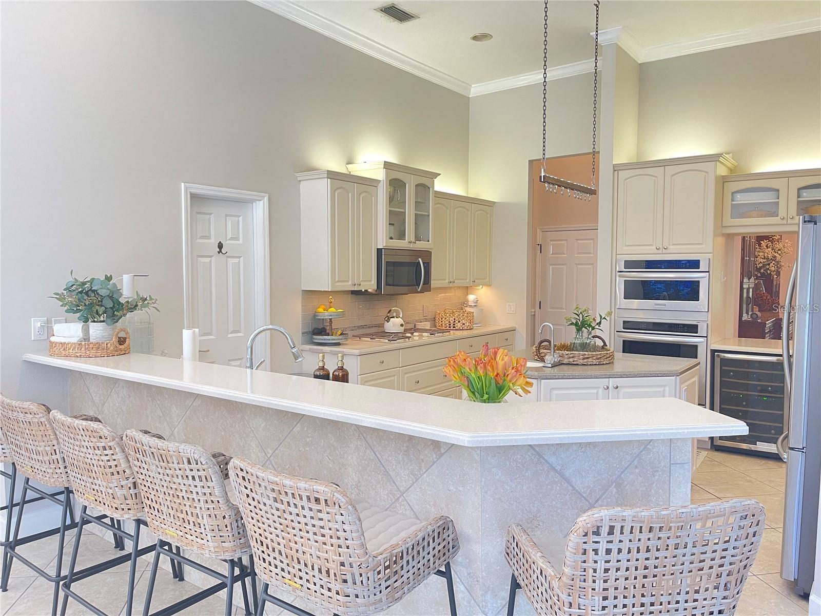 WARWICK GARDENS - Residential Lease