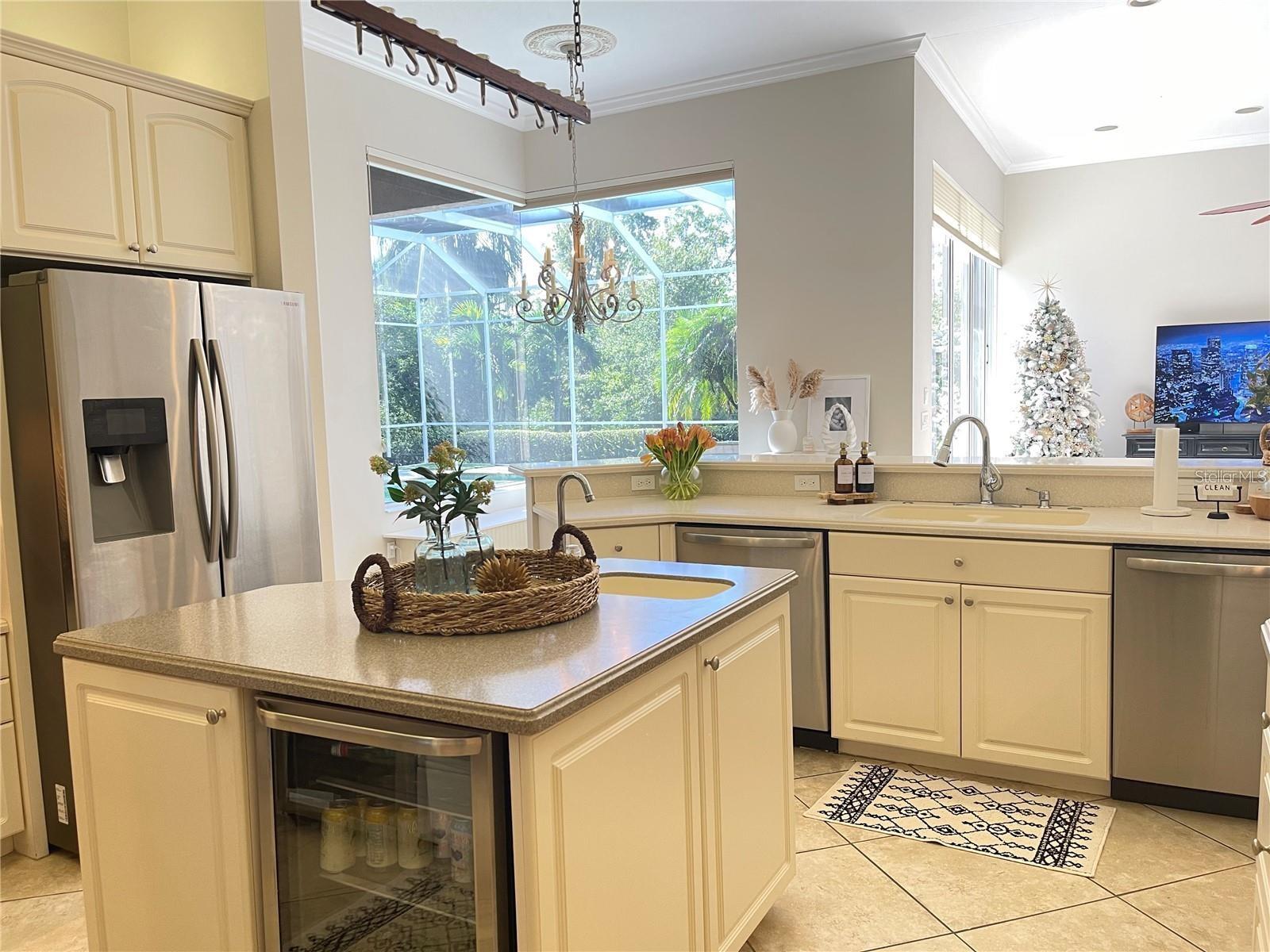 WARWICK GARDENS - Residential Lease