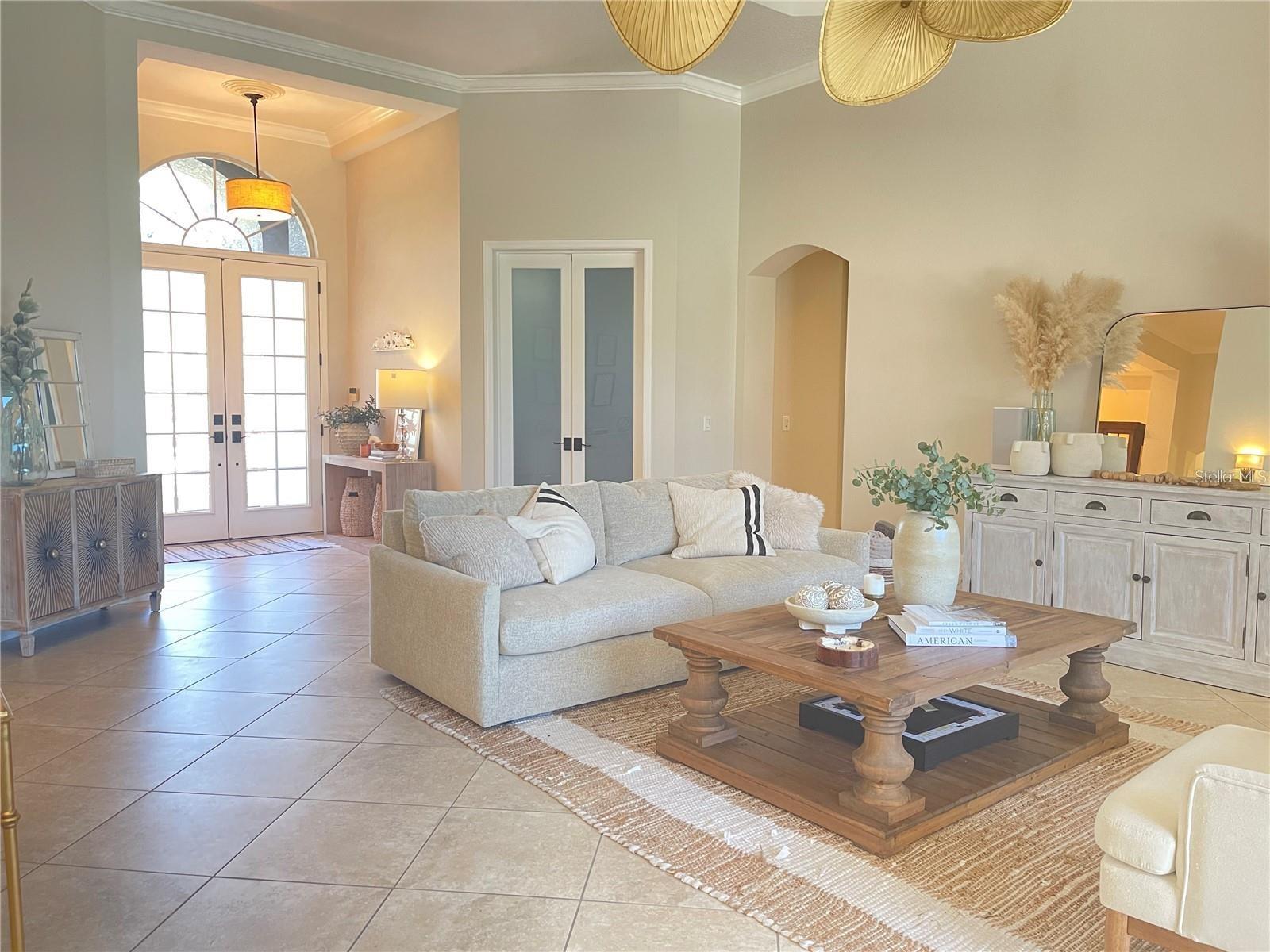 WARWICK GARDENS - Residential Lease