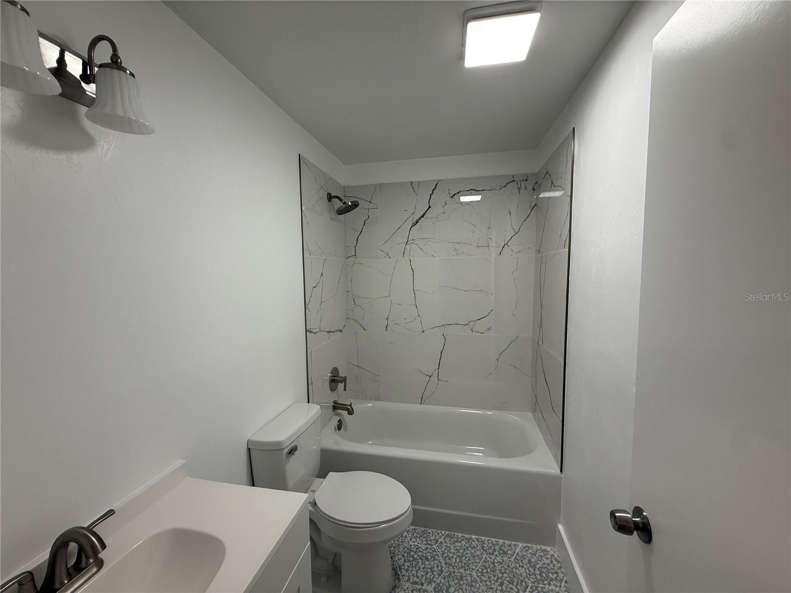 GREENLEAF - Residential