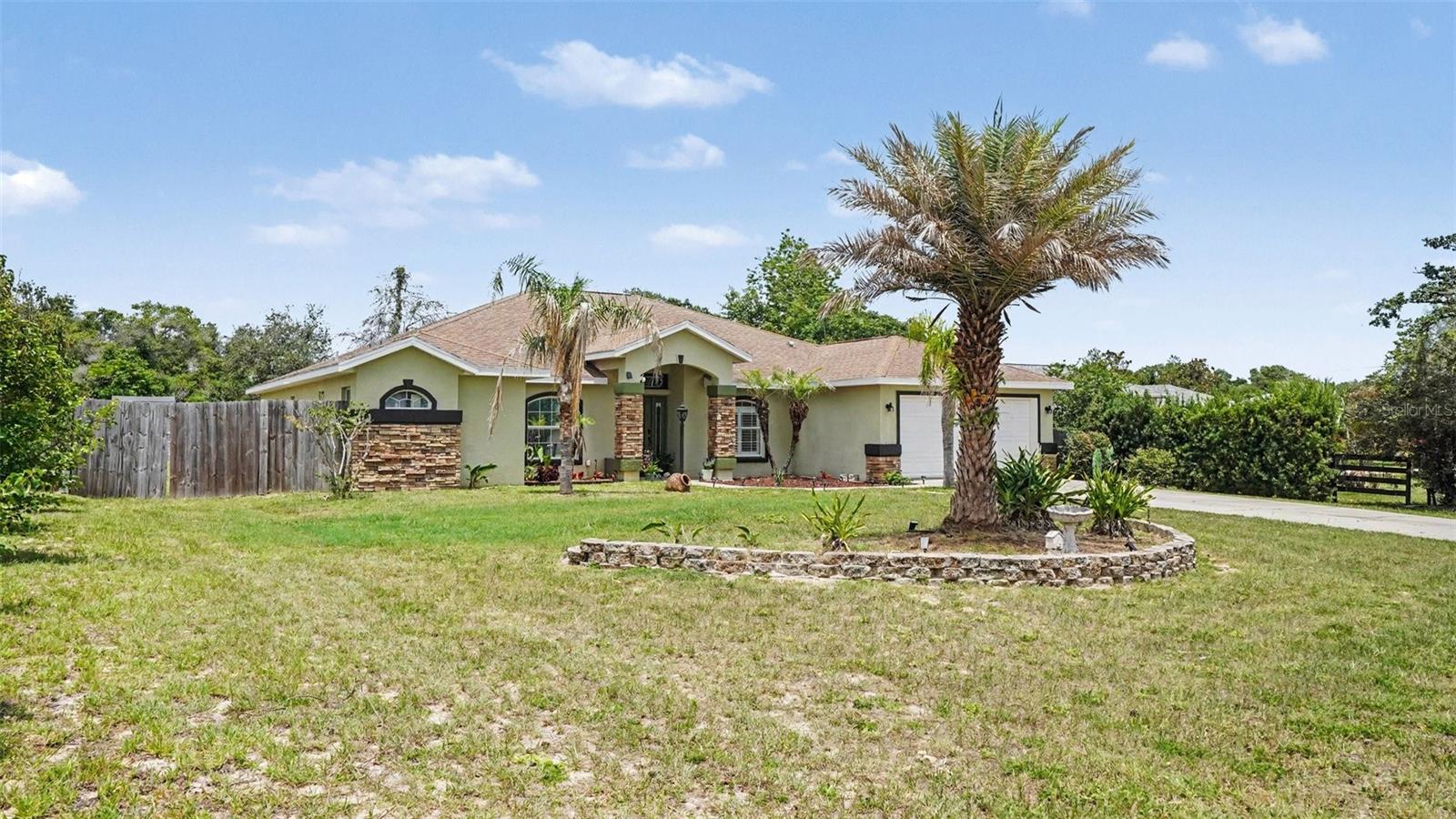 OCALA WATERWAY ESTATE - Residential