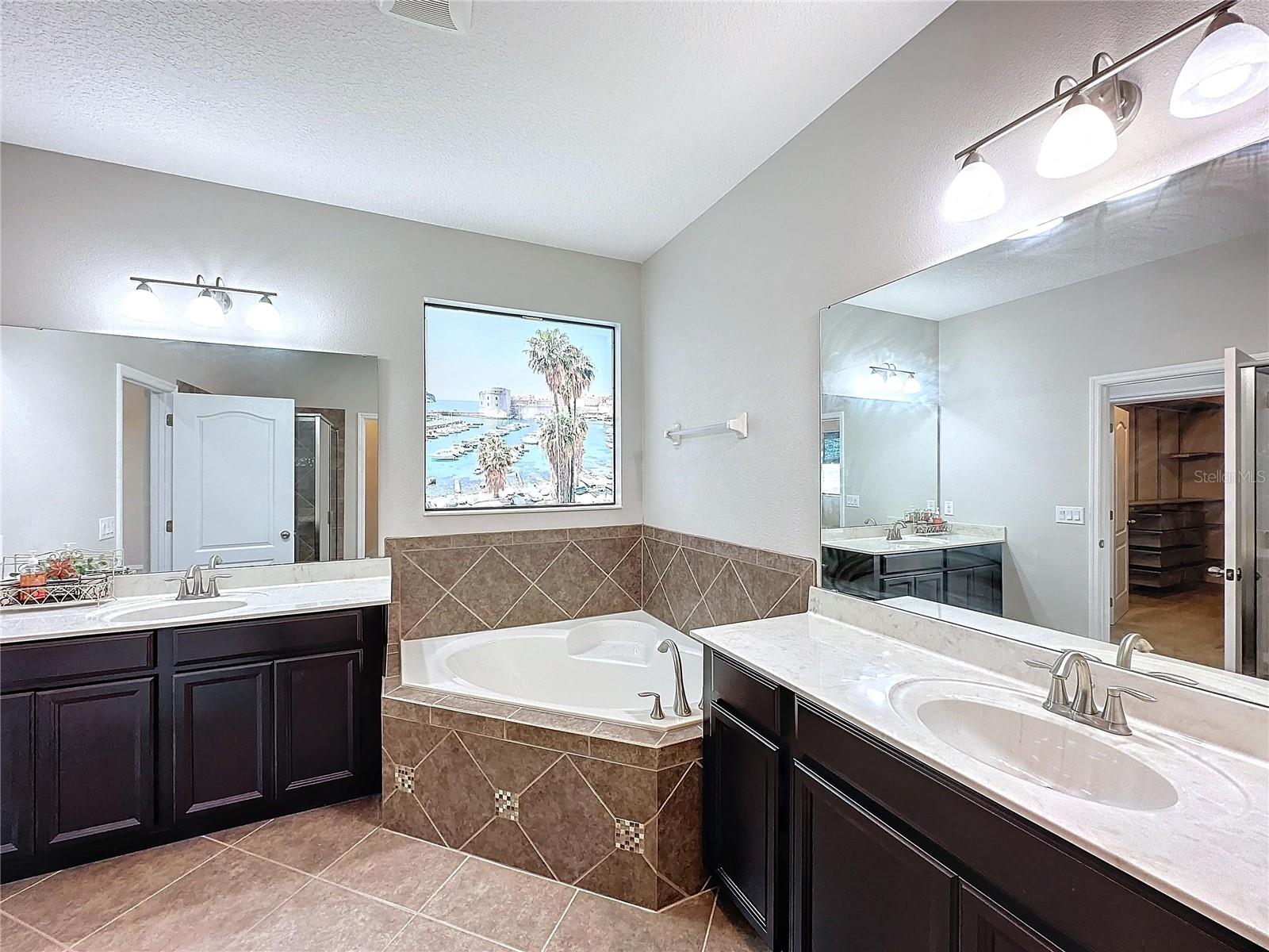 NARCOOSSEE VILLAGE PH 1 - Residential