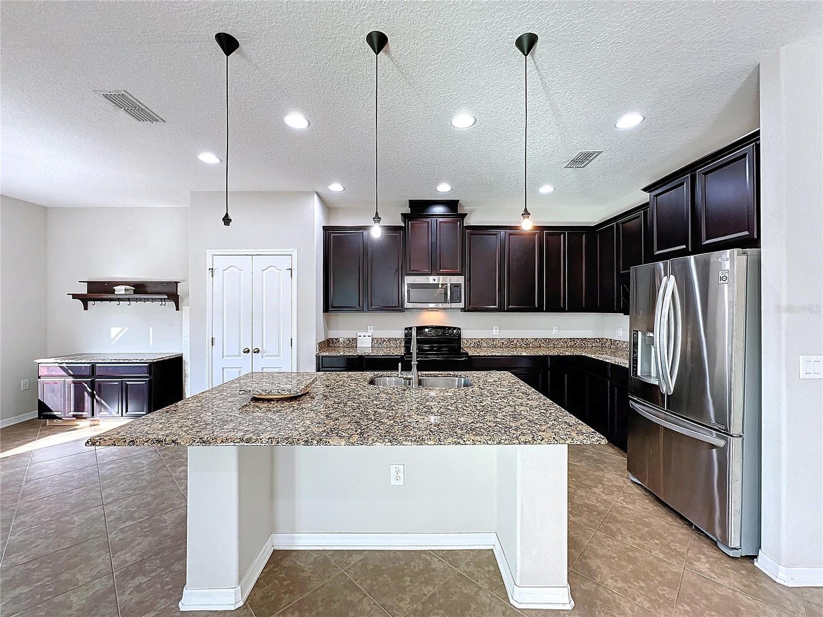 NARCOOSSEE VILLAGE PH 1 - Residential