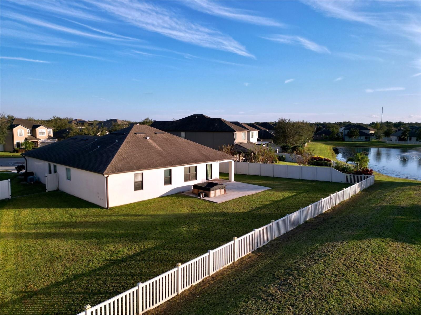 NARCOOSSEE VILLAGE PH 1 - Residential