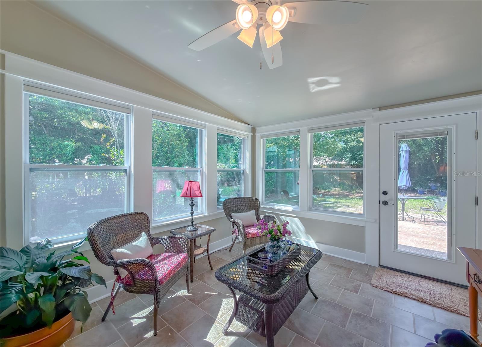 WALLWOOD HEIGHTS - Residential