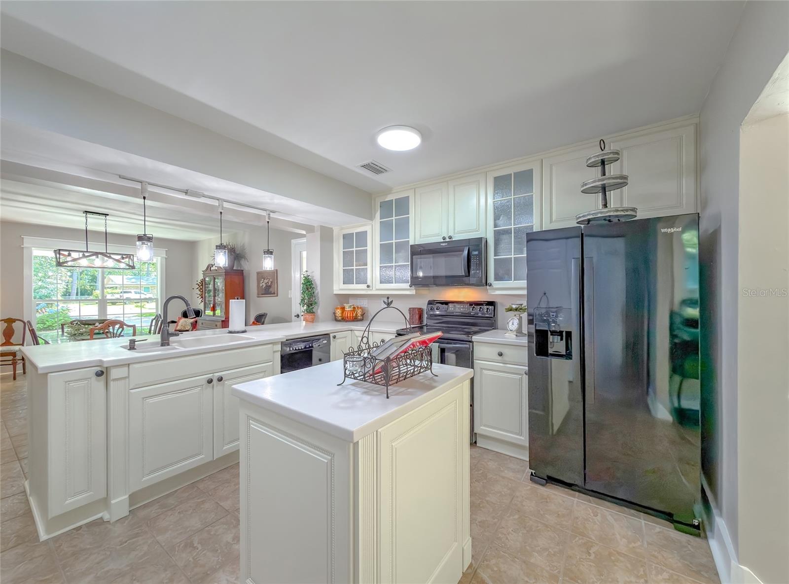 WALLWOOD HEIGHTS - Residential