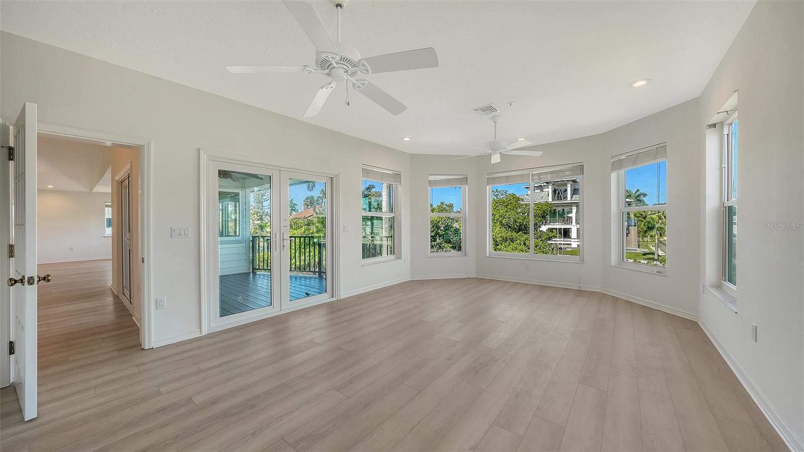 SLEEPY LAGOON PARK 2 - Residential