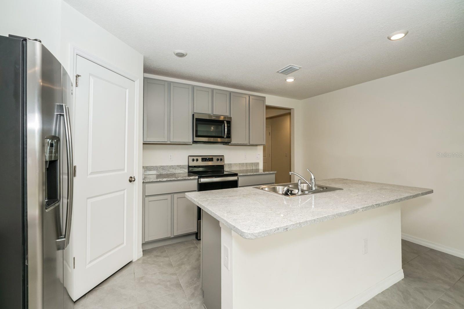 DEER PATH NORTH - Residential Lease