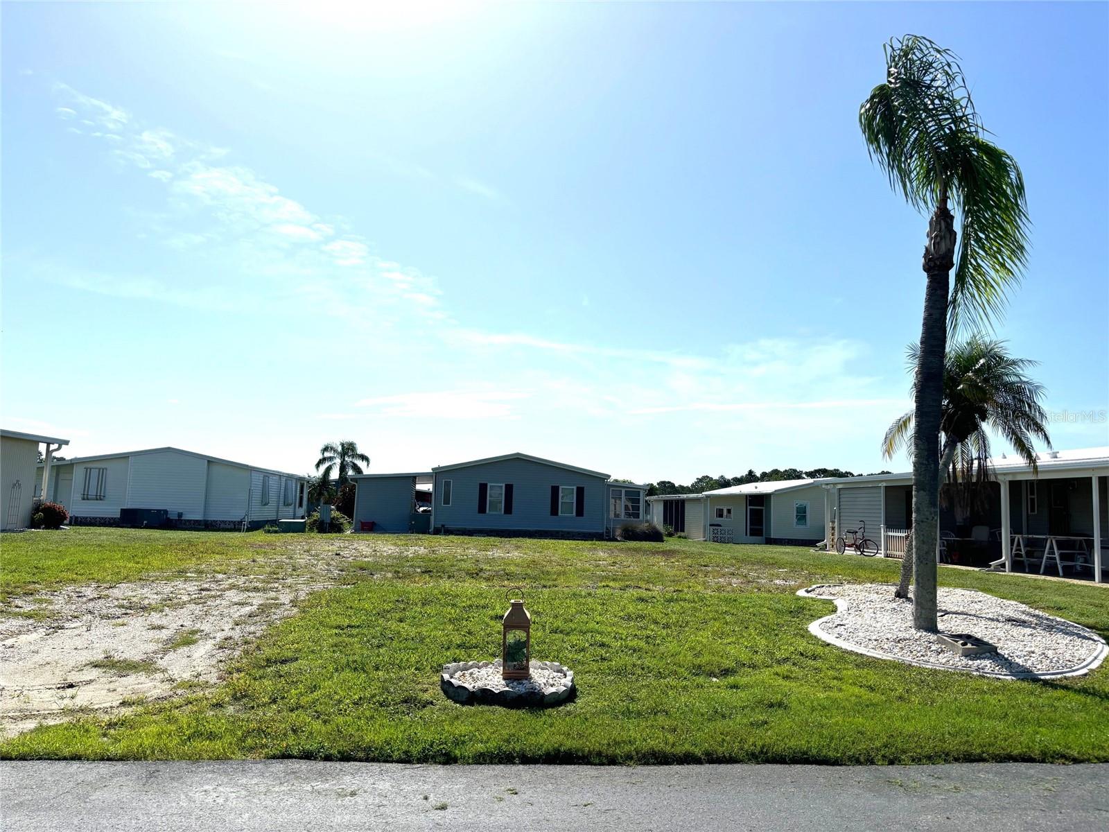 LA CASA MHP CO-OP - Land