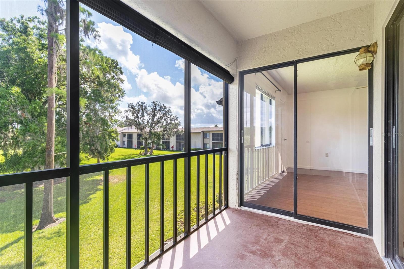 EAST LAKE WOODLANDS CONDO UNIT 7 - Residential