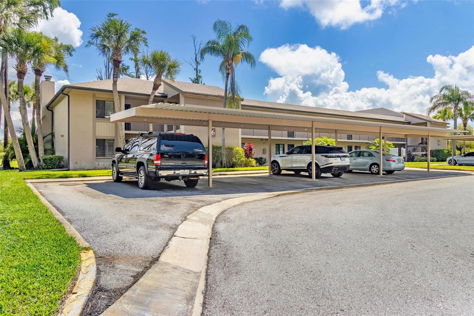 EAST LAKE WOODLANDS CONDO UNIT 7 - Residential