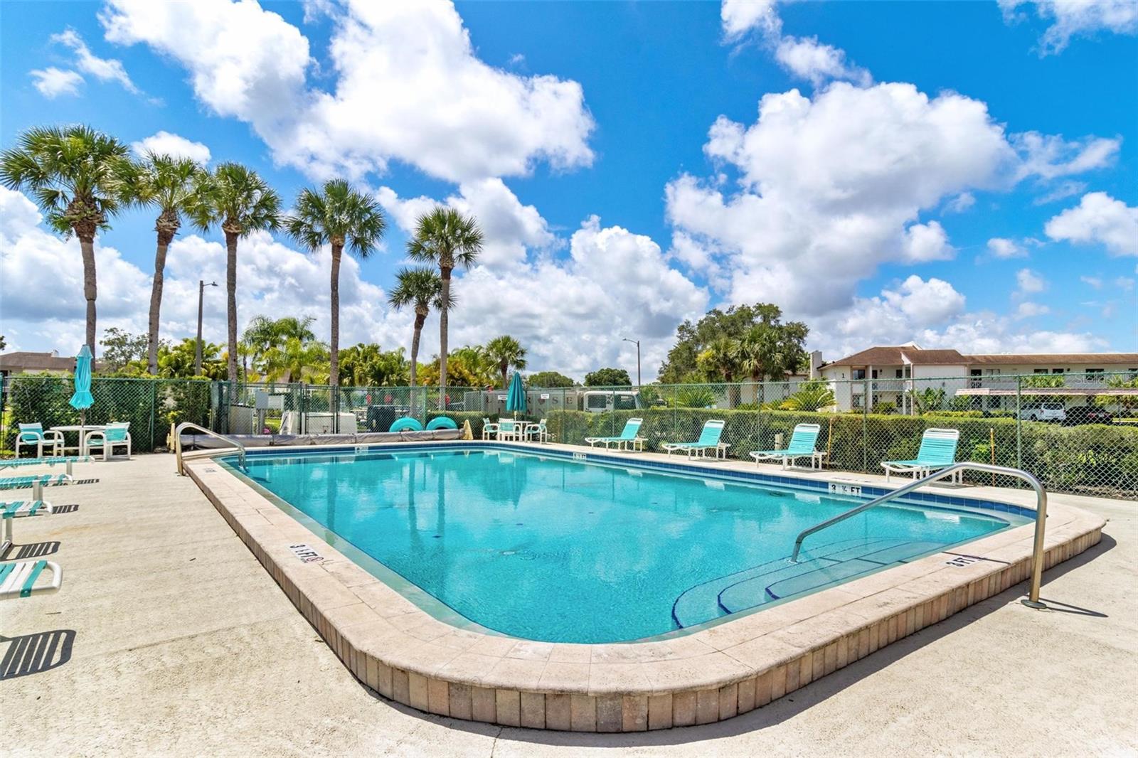EAST LAKE WOODLANDS CONDO UNIT 7 - Residential