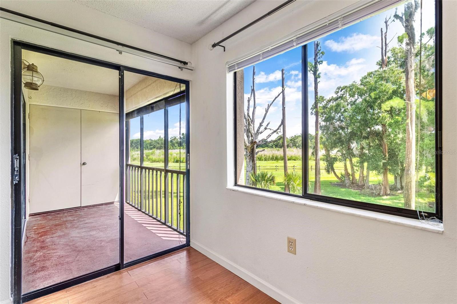 EAST LAKE WOODLANDS CONDO UNIT 7 - Residential