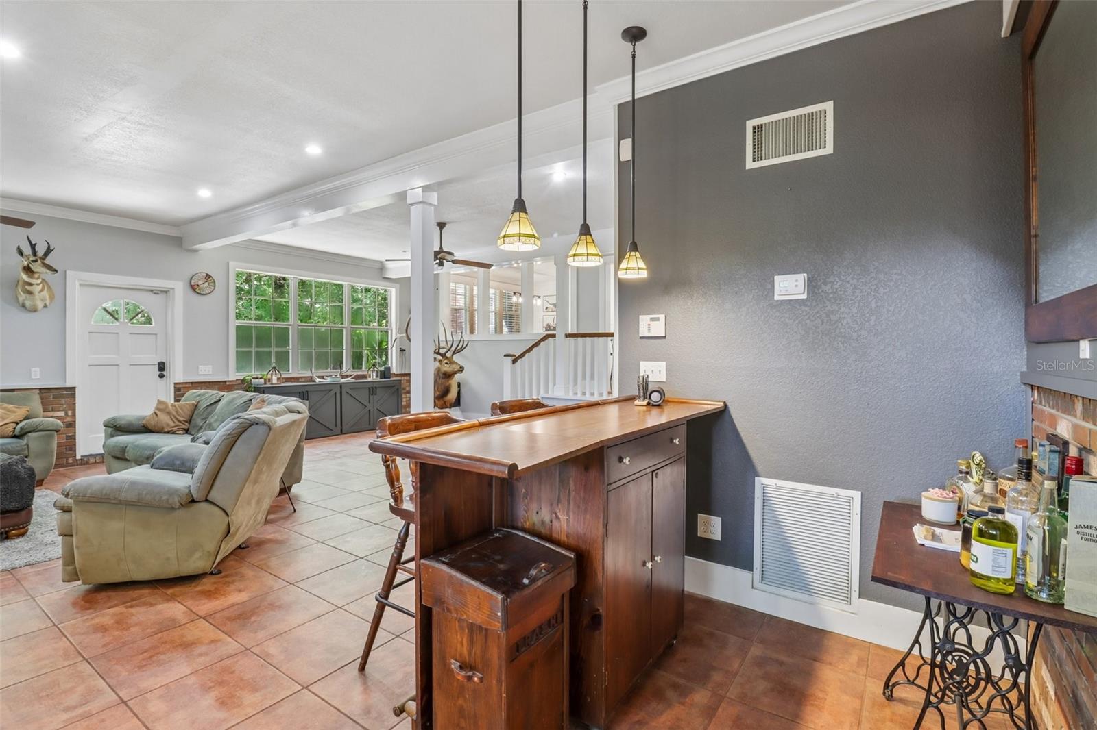 ACREAGE & UNREC - Residential