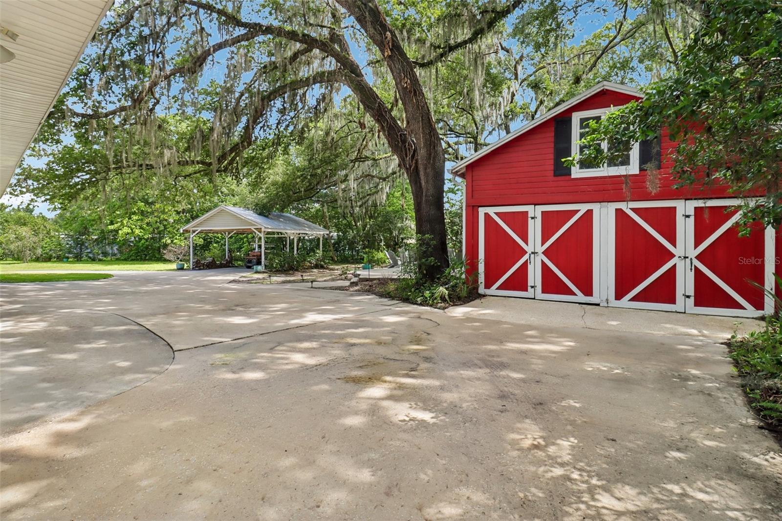 ACREAGE & UNREC - Residential