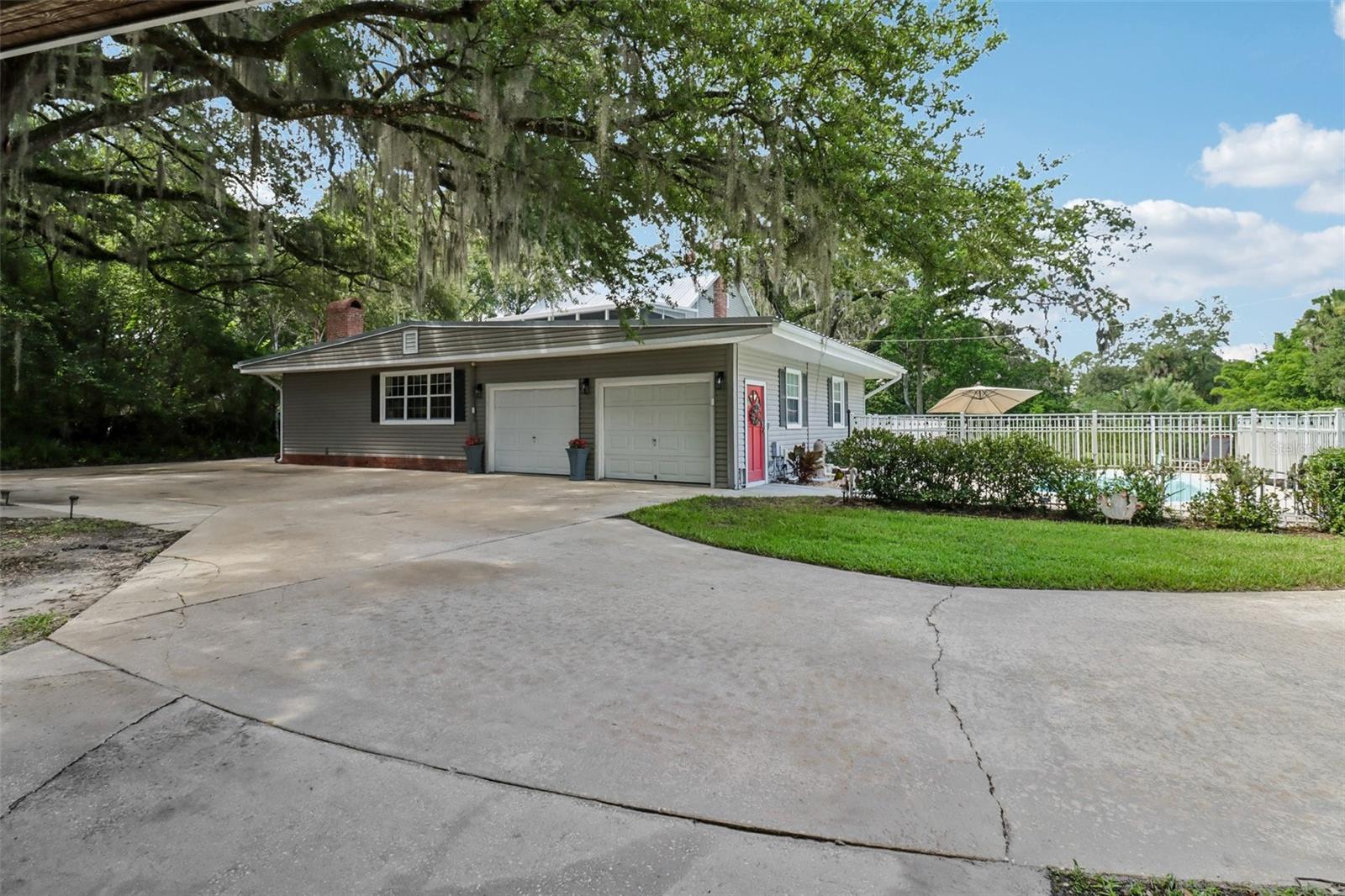 ACREAGE & UNREC - Residential