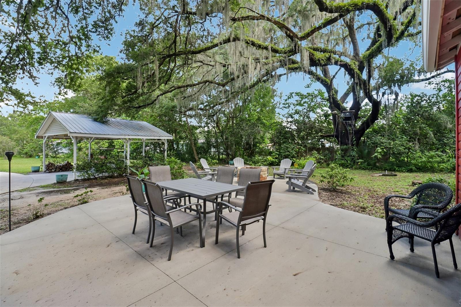 ACREAGE & UNREC - Residential