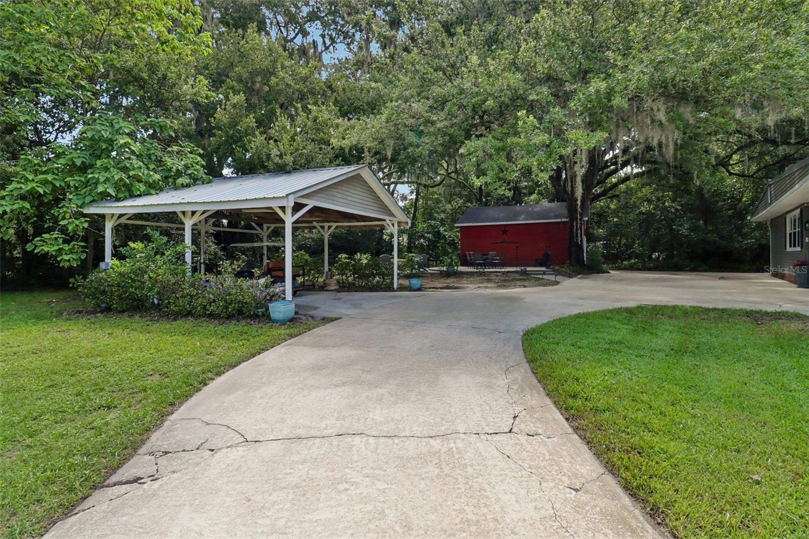 ACREAGE & UNREC - Residential