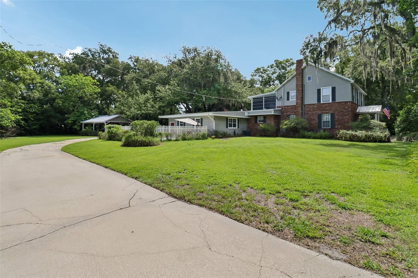 ACREAGE & UNREC - Residential