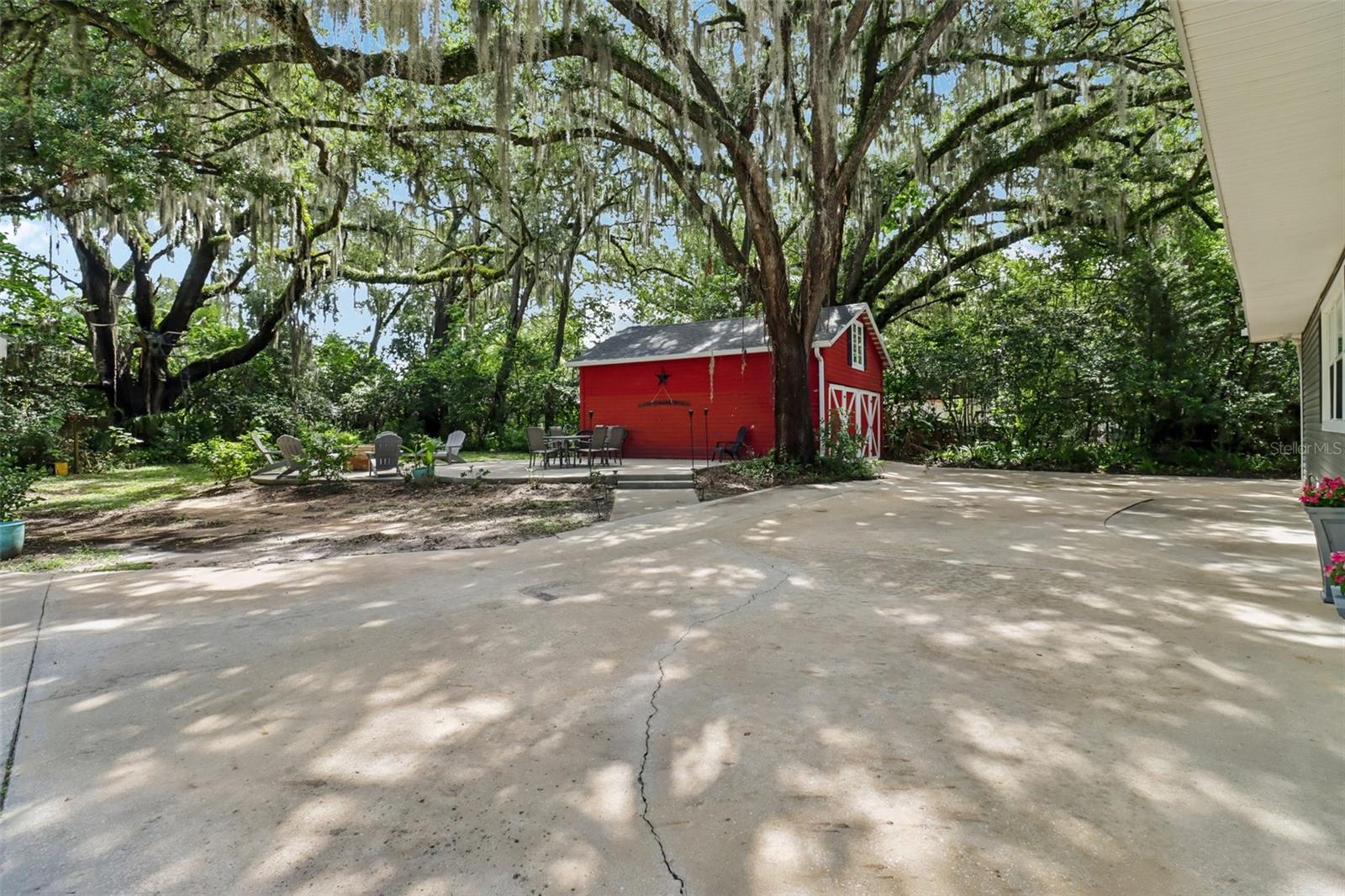 ACREAGE & UNREC - Residential