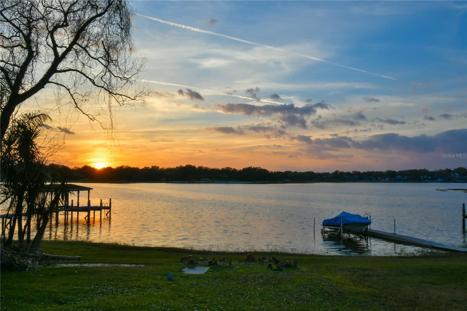 LAKE OLYMPIA CLUB - Residential