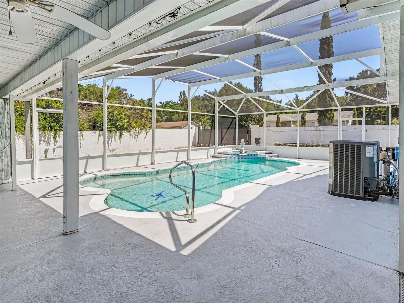 HIAWASSEE HILLS - Residential